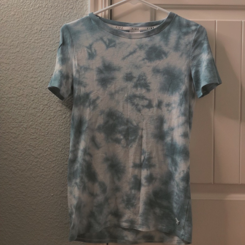 VS PINK tie-dye t shirt